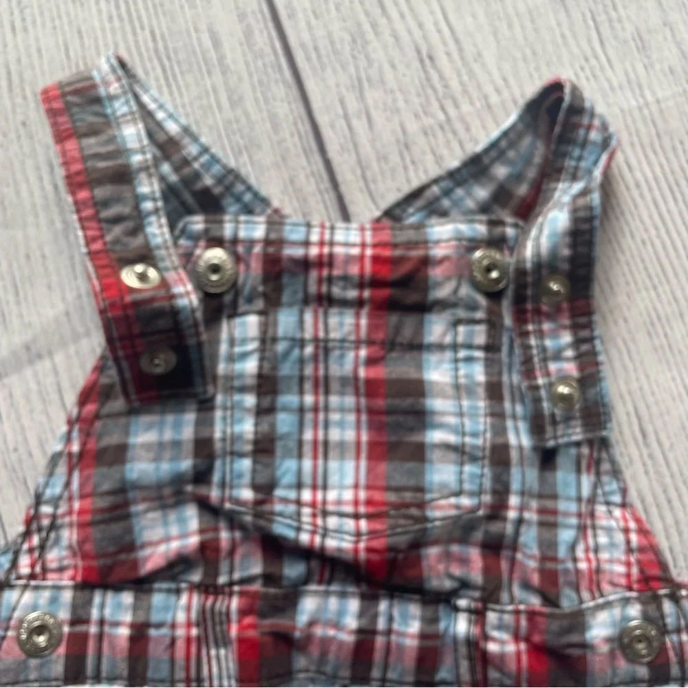 Gymboree Brown & Red Plaid Overall size 6-12 months